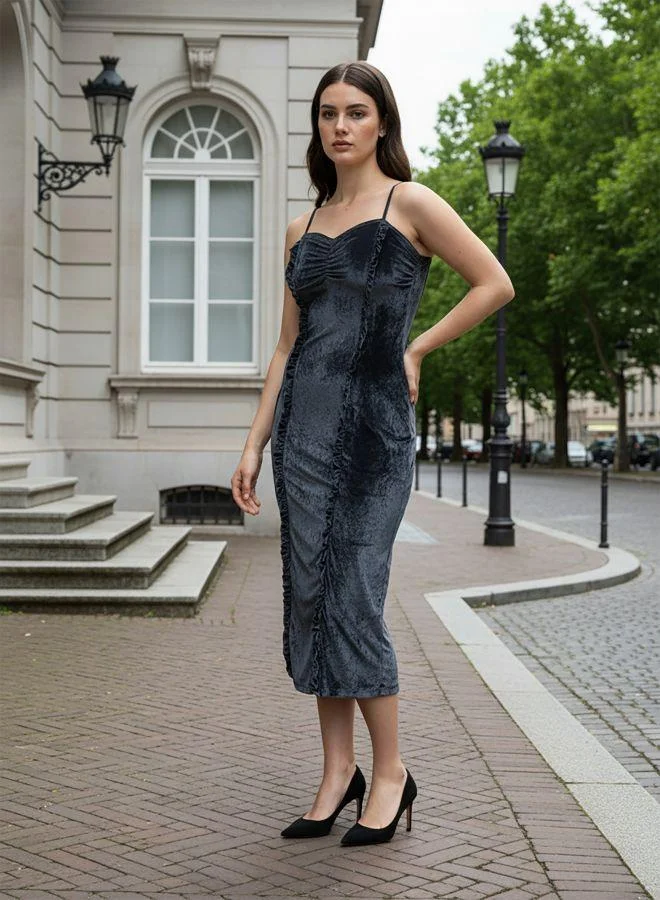 مرفوعة Women Fitted Solid Sweetheart Sleeveless Bodycon Dress